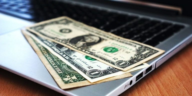 How to Take Care of Your Personal Finances and Save Money